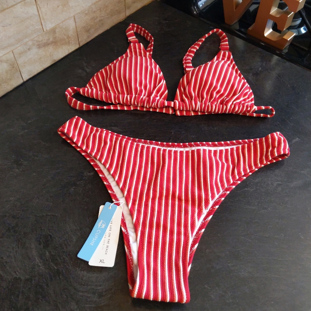 Cupshe Red and White Striped Bikini Set